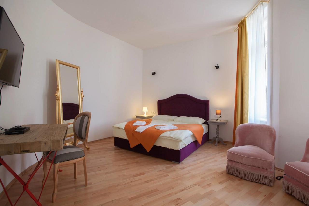 Hotel Pension Museum Wien Ngoại thất bức ảnh