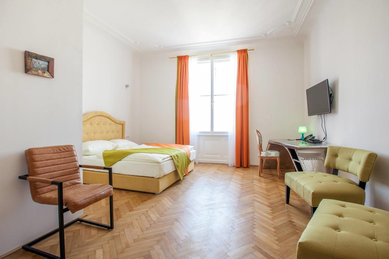 Hotel Pension Museum Wien Ngoại thất bức ảnh