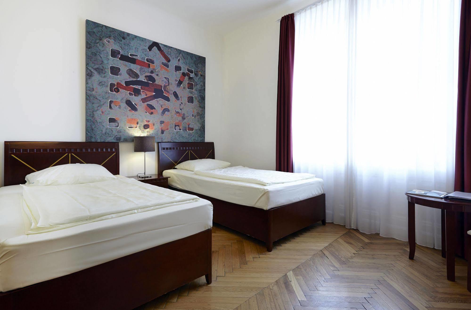 Hotel Pension Museum Wien Ngoại thất bức ảnh