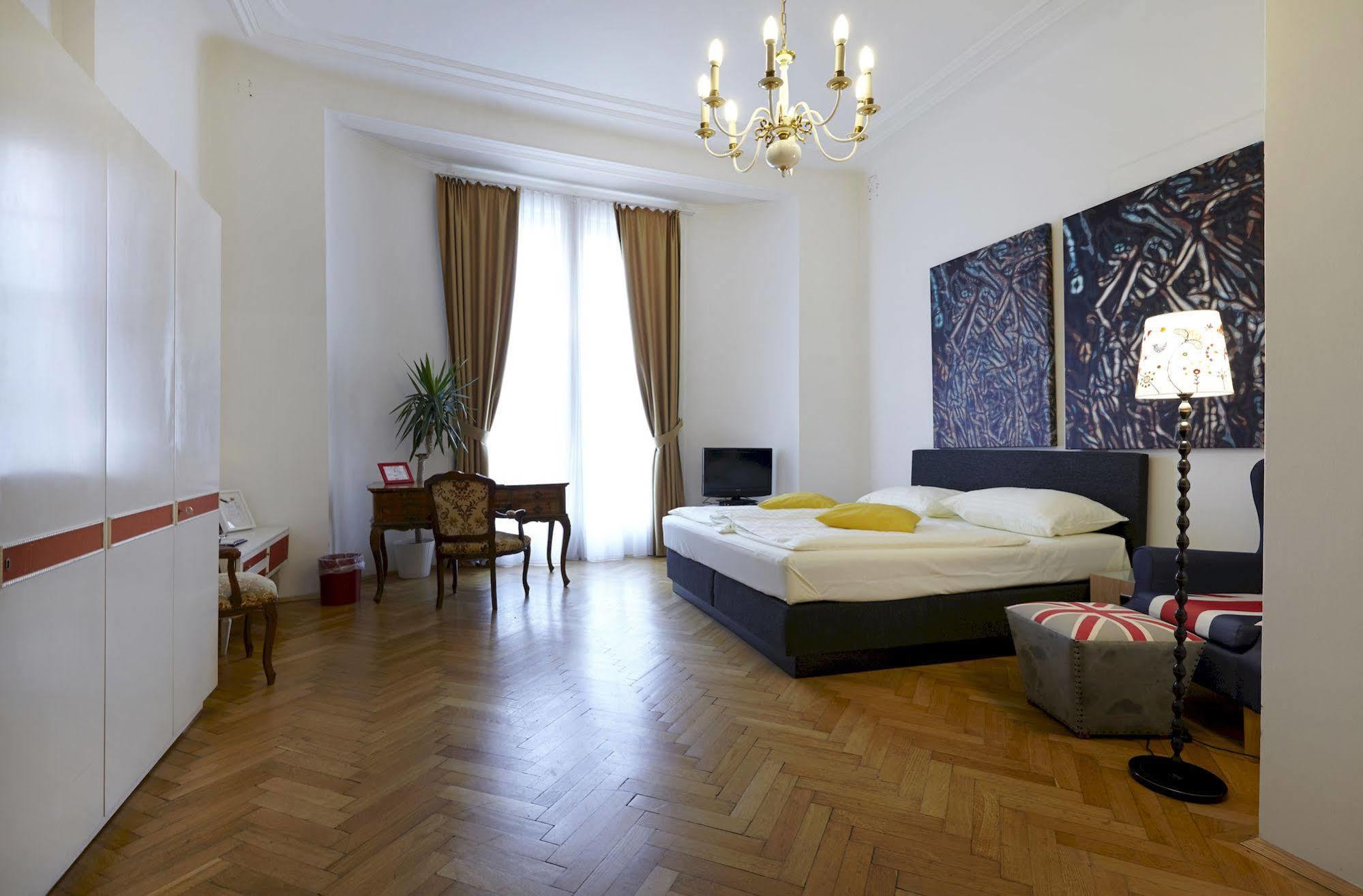 Hotel Pension Museum Wien Ngoại thất bức ảnh
