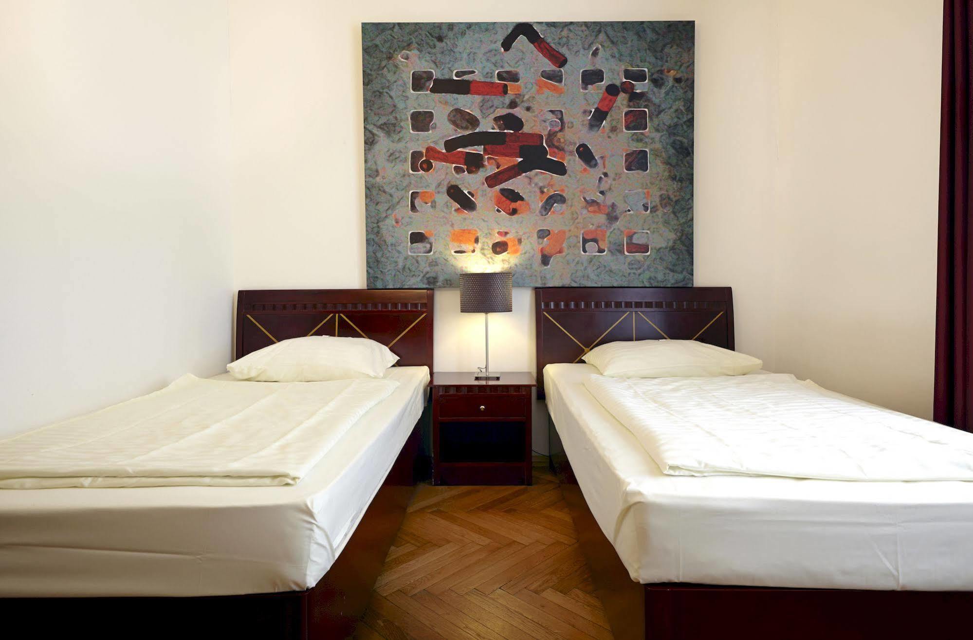 Hotel Pension Museum Wien Ngoại thất bức ảnh