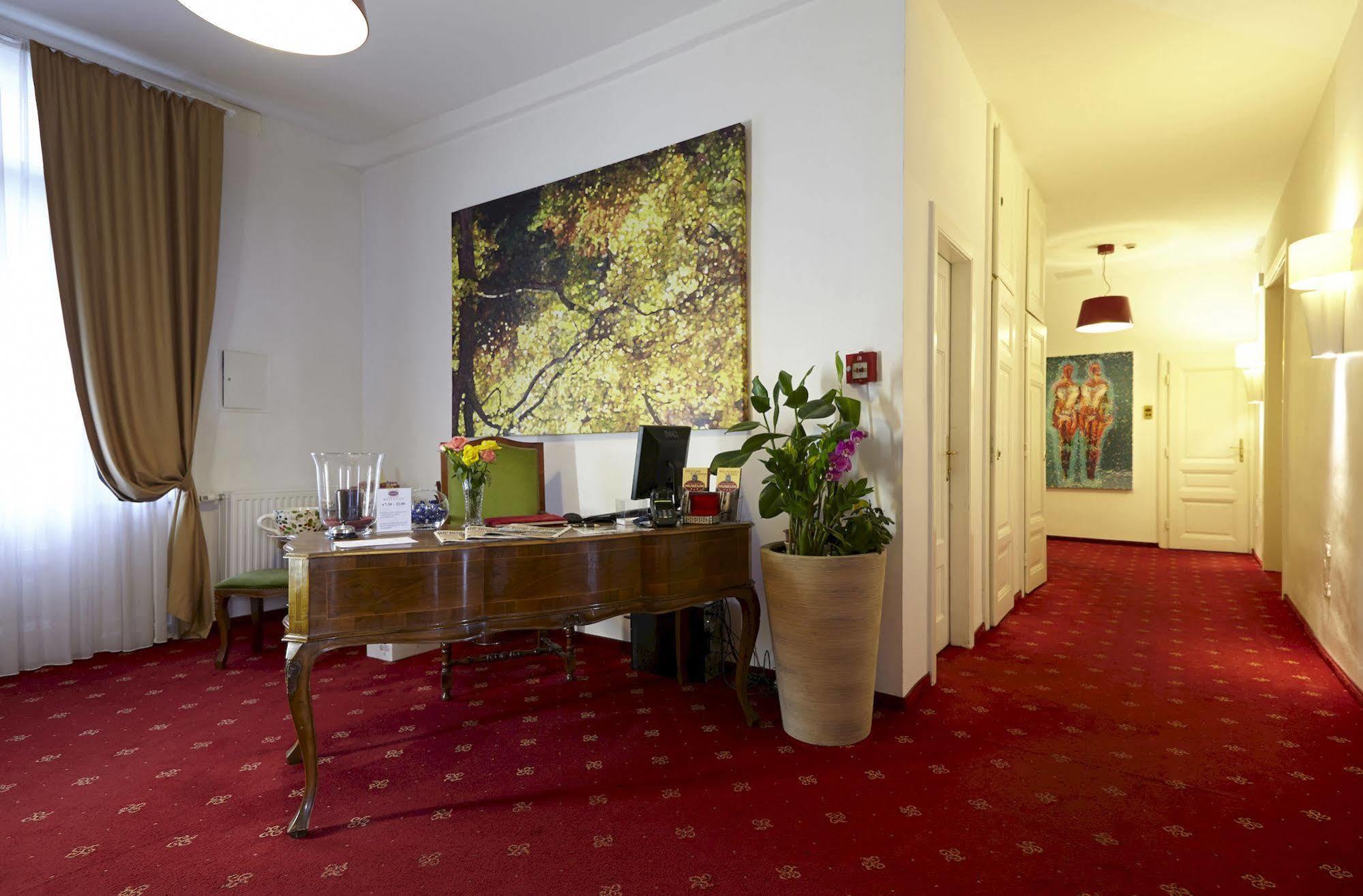 Hotel Pension Museum Wien Ngoại thất bức ảnh